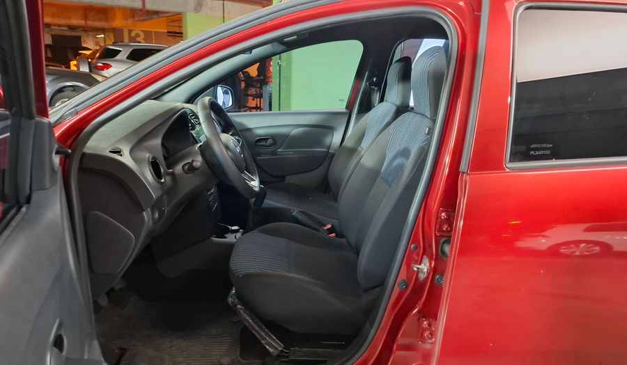 Renault Sandero 1.6 LIFE Hatchback 2022