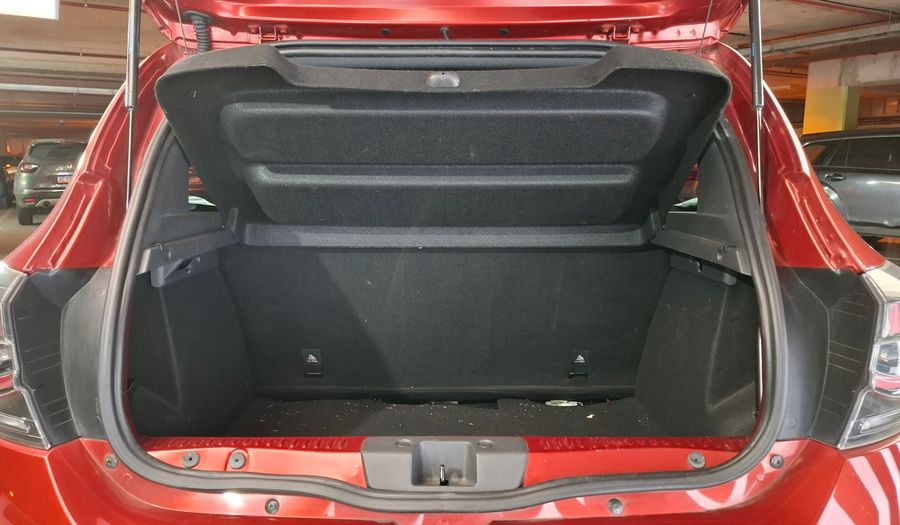 Renault Sandero 1.6 LIFE Hatchback 2022