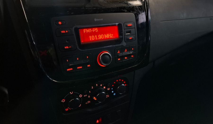 Renault Sandero 1.6 LIFE Hatchback 2022