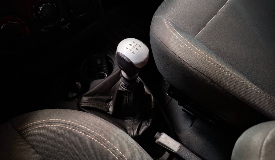 Fiat Idea 1.6 16V ESSENCE Minivan 2012