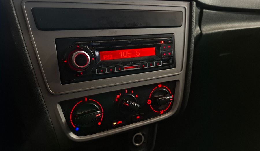 Volkswagen Gol Trend 1.6 PACK I Hatchback 2014