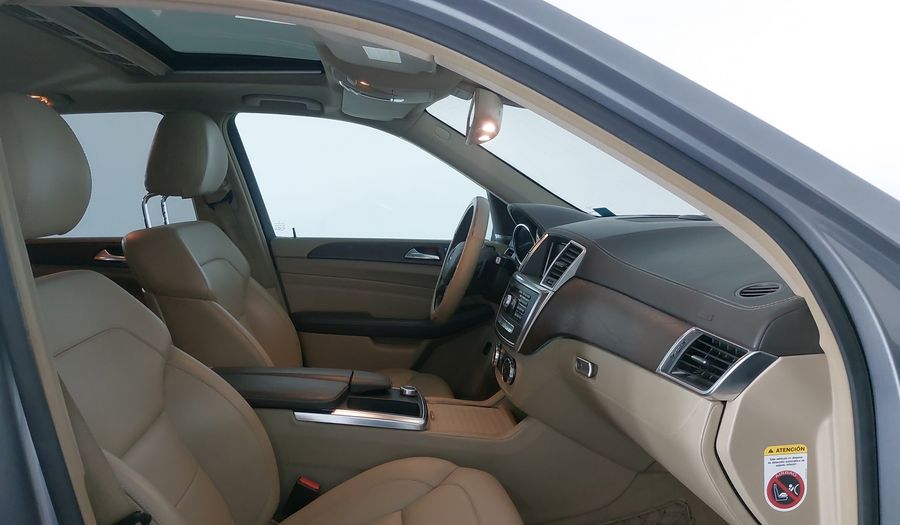 Mercedes Benz Clase M 3.5 ML 350 CGI SPORT AMG AT Suv 2012