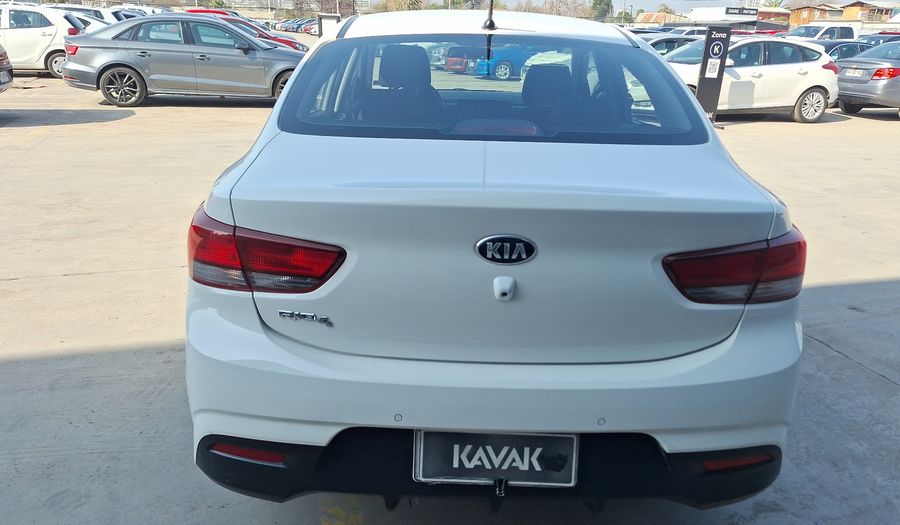 Kia Rio 4 1.4 LX AC Sedan 2021