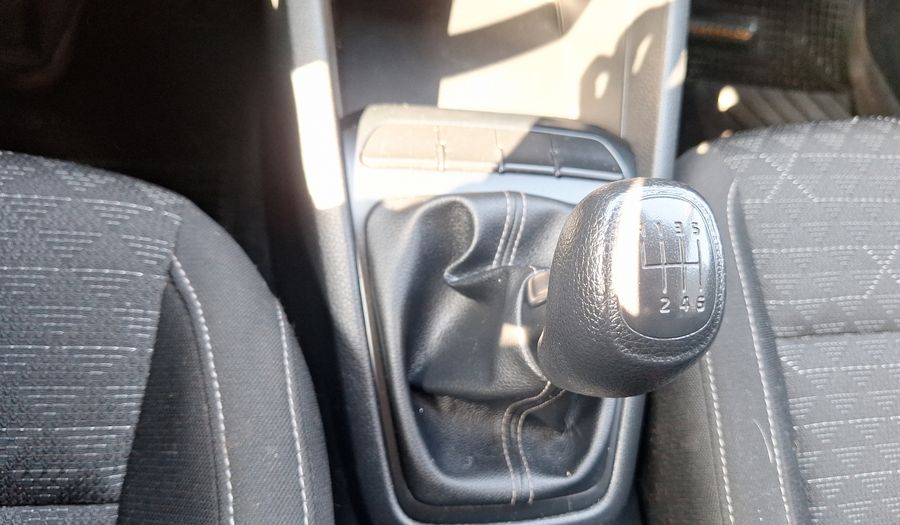 Kia Rio 4 1.4 LX AC Sedan 2021