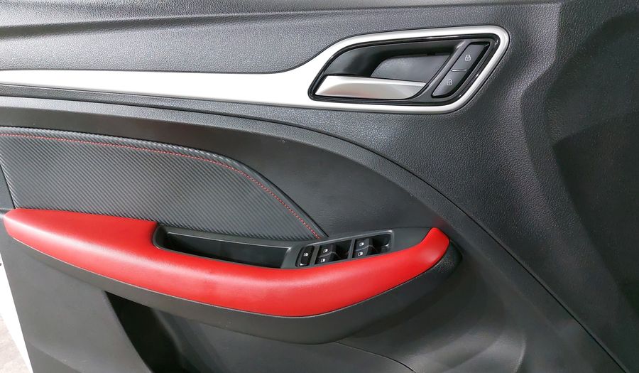 Mg Zs 1.5 ELEGANCE RED PACK CVT Suv 2023