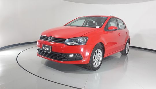 Volkswagen • Polo