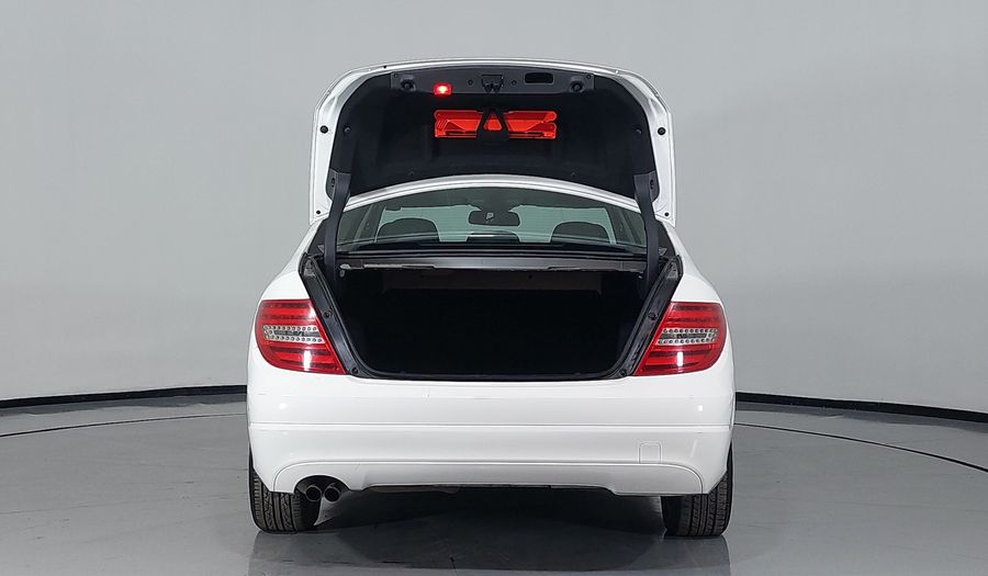 Mercedes Benz Clase C 1.6 180 CGI AT Sedan 2013