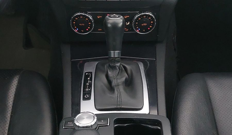 Mercedes Benz Clase C 1.6 180 CGI AT Sedan 2013