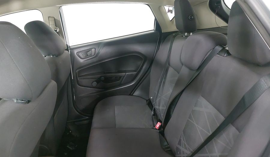 Ford Fiesta 1.6 S MT Hatchback 2014