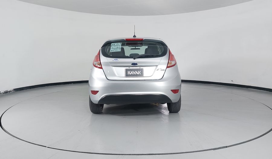 Ford Fiesta 1.6 S MT Hatchback 2014