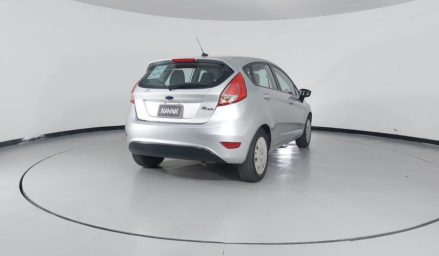 Ford Fiesta 1.6 S MT Hatchback 2014