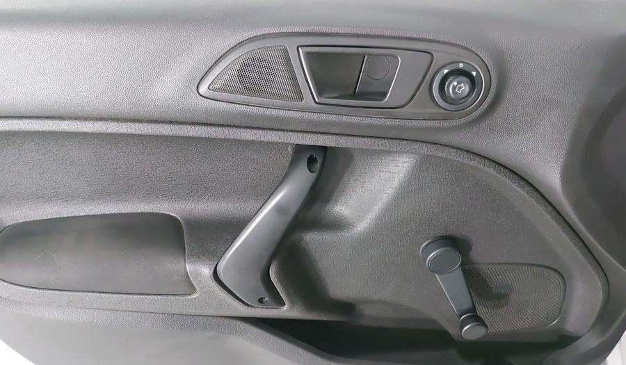 Ford Fiesta 1.6 S MT Hatchback 2014