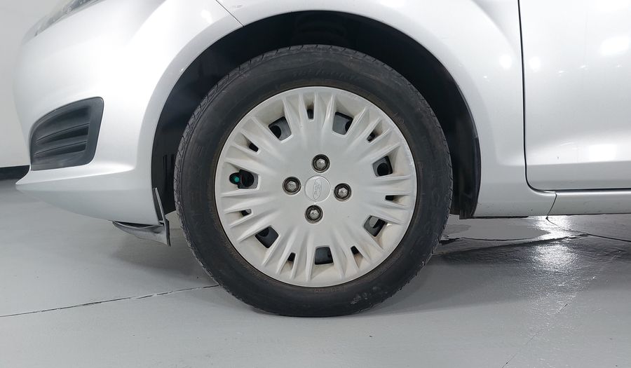 Ford Fiesta 1.6 S MT Hatchback 2014
