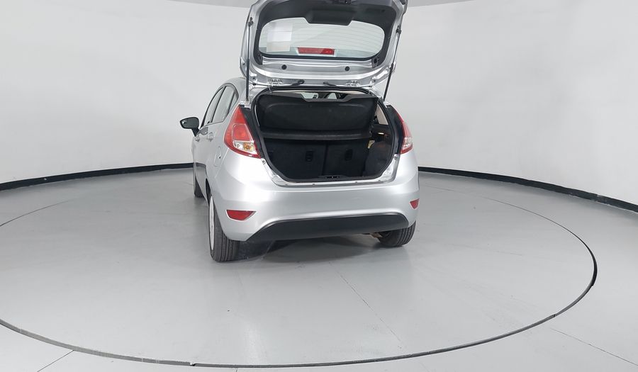Ford Fiesta 1.6 S MT Hatchback 2014