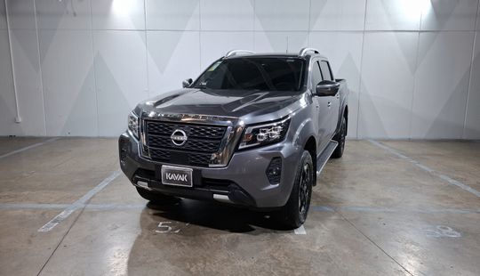 Nissan • Frontier