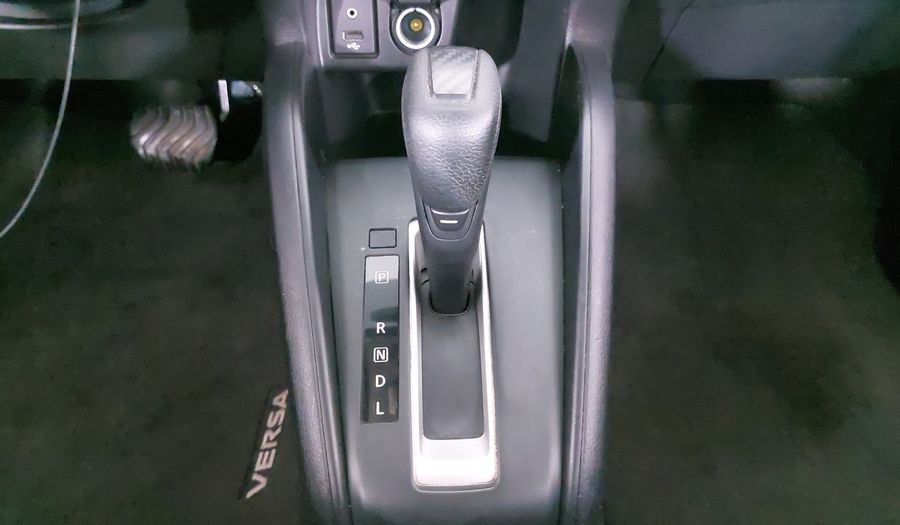 Nissan Versa 1.6 SENSE CVT Sedan 2021
