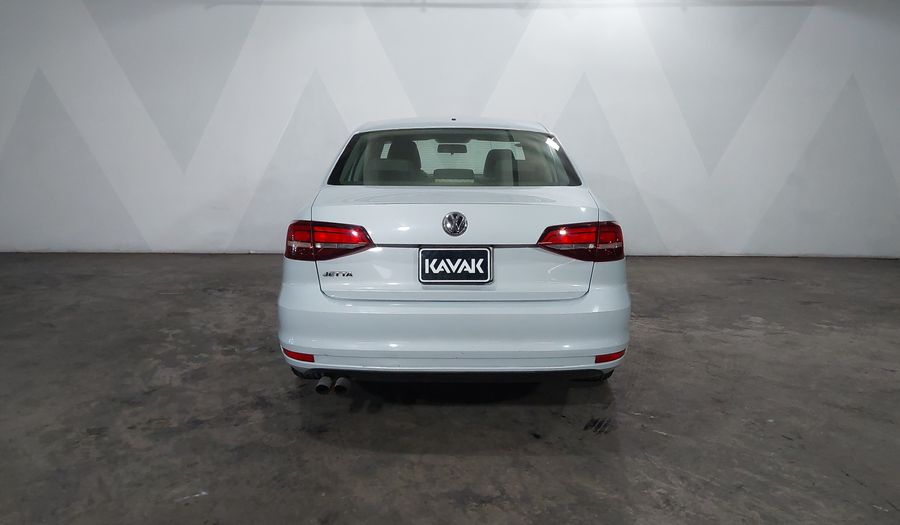 Volkswagen Jetta 2.0 STYLE MT Sedan 2017