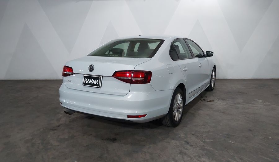 Volkswagen Jetta 2.0 STYLE MT Sedan 2017