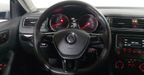 Volkswagen Jetta 2.0 STYLE MT Sedan 2017