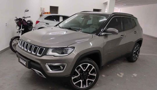 Jeep • Compass