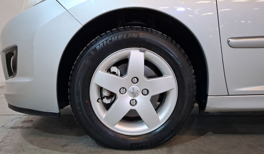 Peugeot 207 1.6 ALLURE 5P MT Hatchback 2012