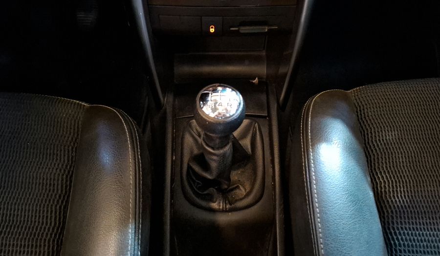 Peugeot 207 1.6 ALLURE 5P MT Hatchback 2012