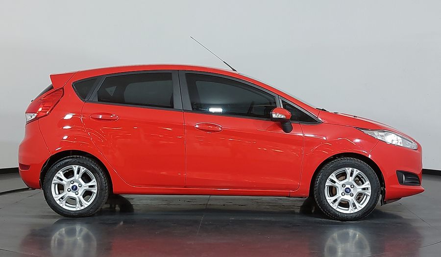Ford Fiesta SE HATCH Hatchback 2015