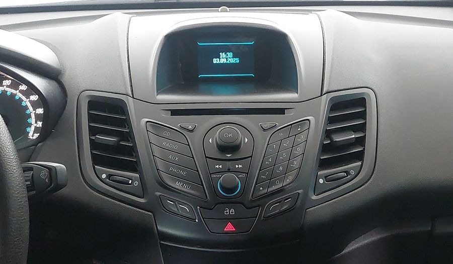 Ford Fiesta SE HATCH Hatchback 2015