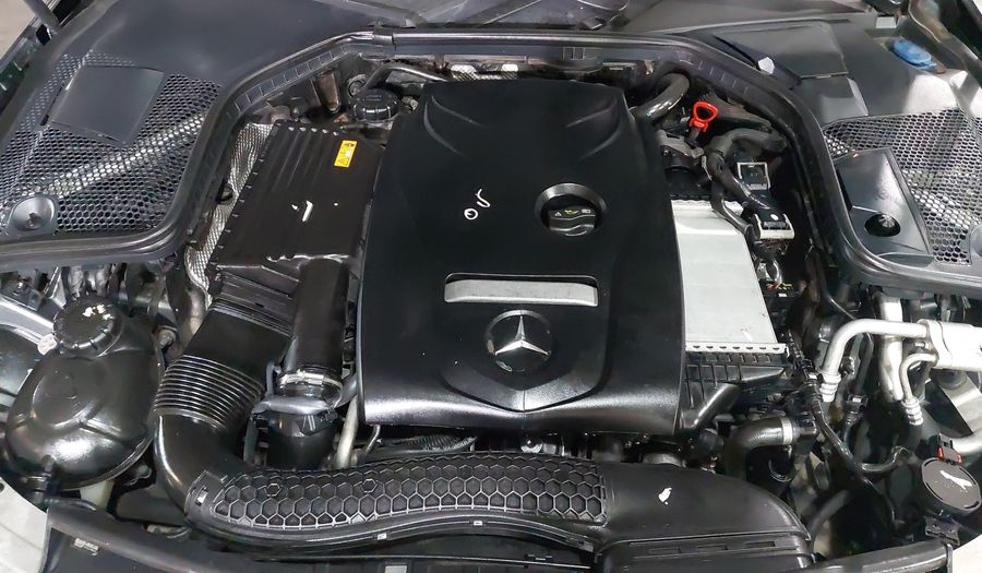 Mercedes Benz Clase C 1.6 180 CGI AT Sedan 2017