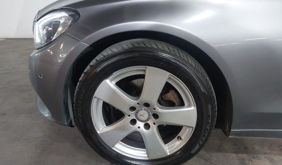 Mercedes Benz Clase C 1.6 180 CGI AT Sedan 2017