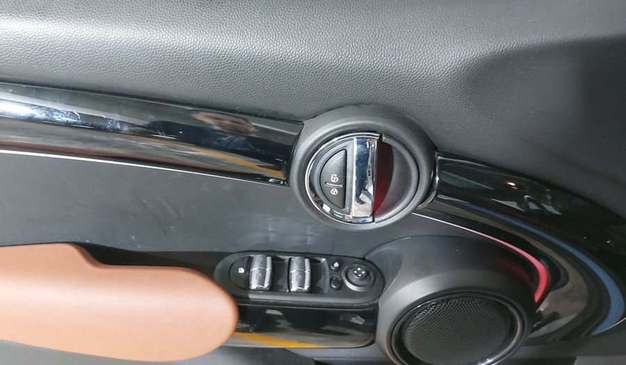 Mini Cooper S 2.0 COOPER CLASSIC DCT Hatchback 2023