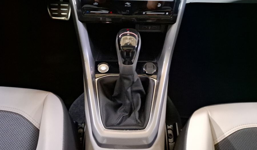 Volkswagen Taigun 1.0 TSI HIGHLINE AUTO Suv 2023