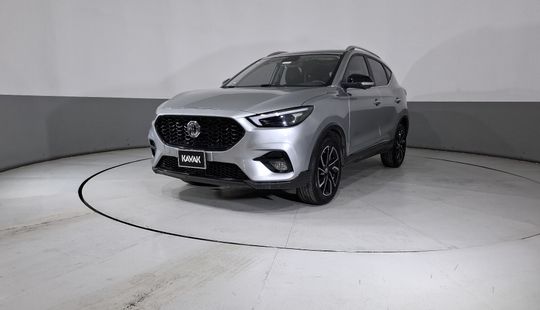 2023 • 24,898 km • Automático