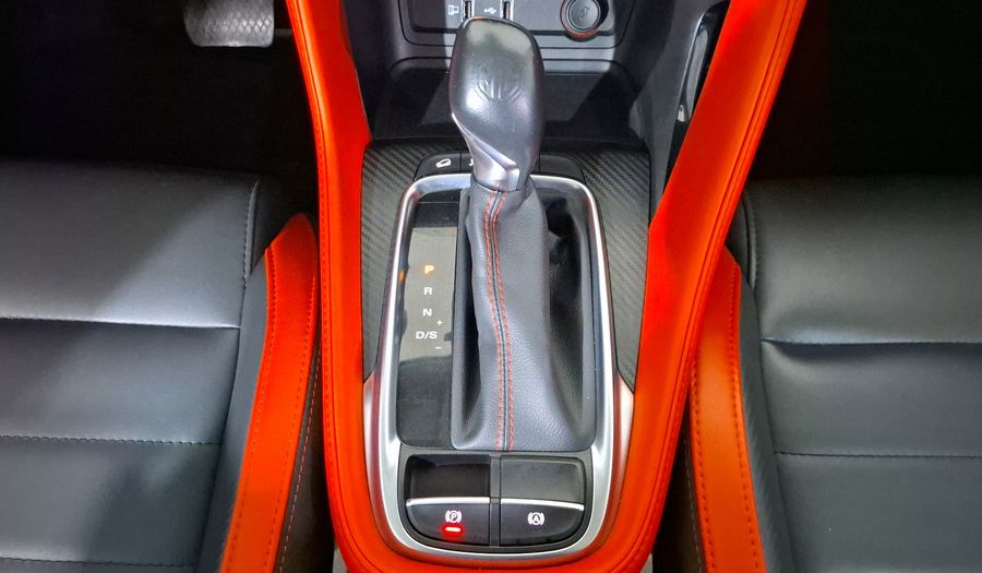 Mg Zs 1.5 ELEGANCE RED PACK CVT Suv 2023