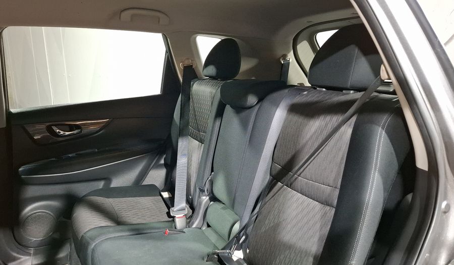 Nissan X-trail 2.5 SENSE 3 ROW CVT Suv 2021
