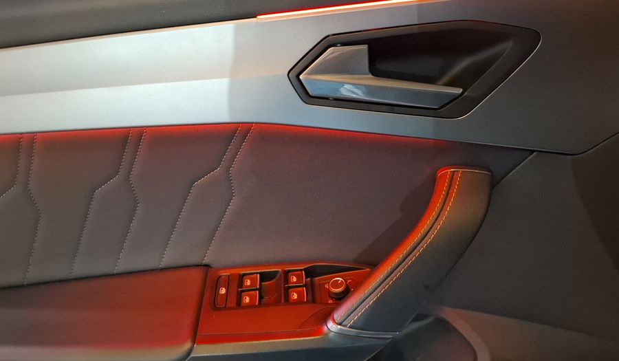 Cupra Leon 2.0 HIGH DCT Hatchback 2022