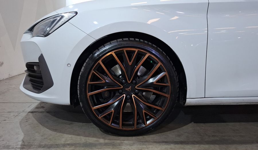Cupra Leon 2.0 HIGH DCT Hatchback 2022