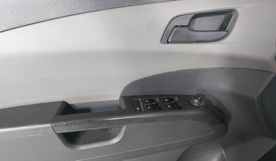 Chevrolet Sonic 1.6 MT A LS Sedan 2017