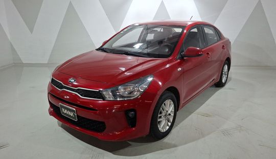 2020 • 113,062 km • Manual