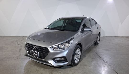 Hyundai • Accent