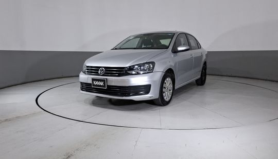 Volkswagen • Vento