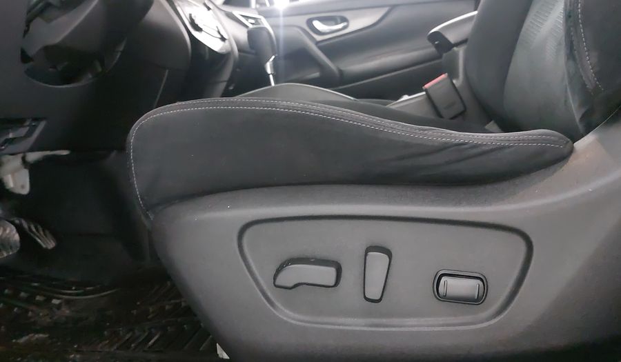 Nissan X-trail 2.5 ADVANCE 2 ROW AUTO Suv 2017