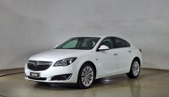 Opel • Insignia