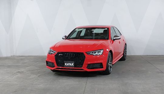 Audi • S4