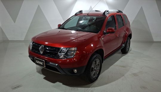 Renault • Duster