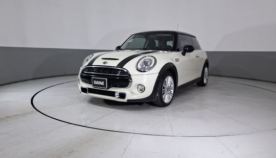 Mini • Cooper S