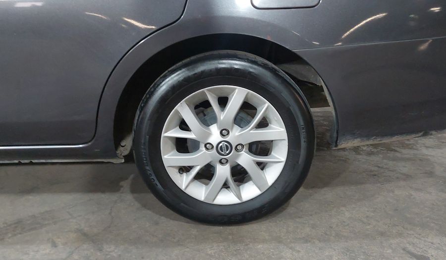 Nissan V-drive 1.6 V-DRIVE A/C Sedan 2021