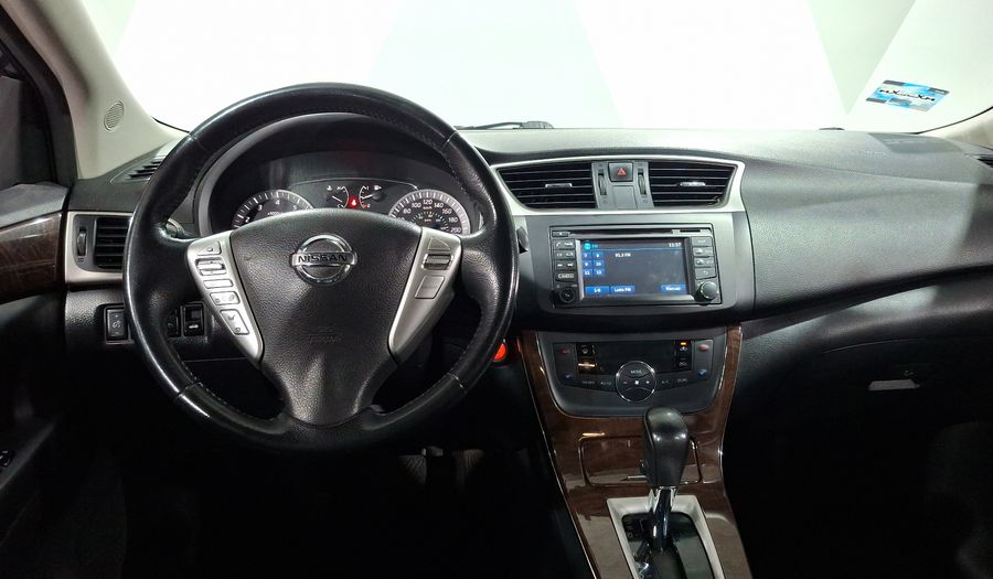 Nissan Sentra 1.8 EXCLUSIVE NAVI CVT Sedan 2016