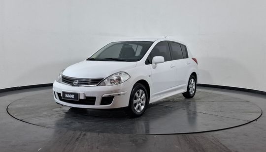 Nissan • Tiida