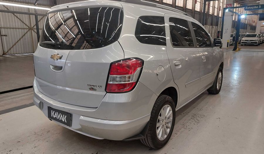 Chevrolet Spin LT Minivan 2015